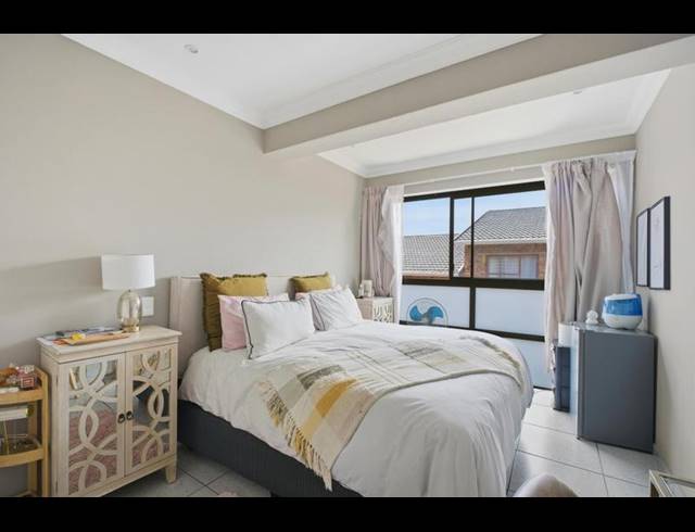 2 BEDROOM TOWNHOUSE FOR SALE IN FERNDALE